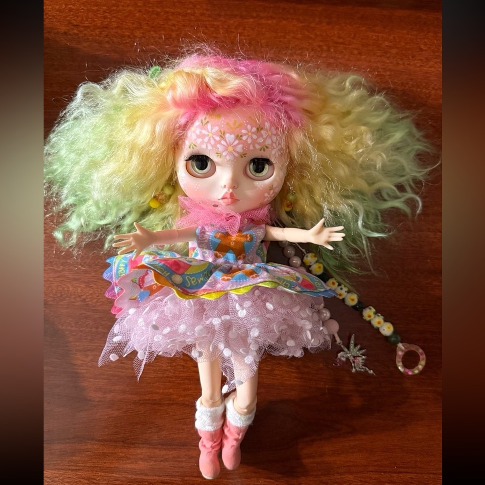 Custom Blythe Doll - Picture 11 of 12